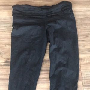 Under armor Capri with hidden pocket